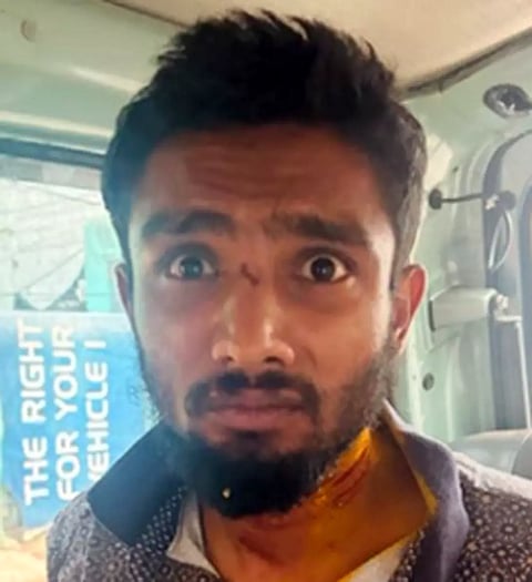 வெளிநாட்டில் பதுங்கிய பயங்கரவாதியின் கூட்டாளி பெங்களூருவில் கைது