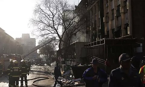 தென் ஆப்பிரிக்காவில் அடுக்குமாடி குடியிருப்பில் பயங்கர தீ விபத்து: 64 பேர் பலி; பலர் காயம்