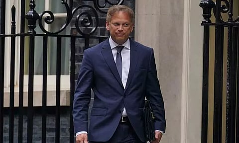 இங்கிலாந்தில் ராணுவ மந்திரி ராஜினாமா; புதிய ராணுவ மந்திரி நியமனம்