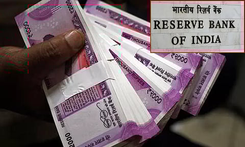 செப்டம்பரில் நிறைய நாட்கள் வங்கி விடுமுறை..! 2000 ரூபாய் நோட்டுகளை சீக்கிரமா மாத்துங்க..!