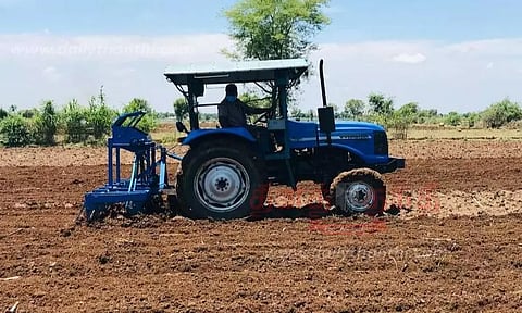 மக்காச்சோளம் விதைப்பு பணிகள் தீவிரம்