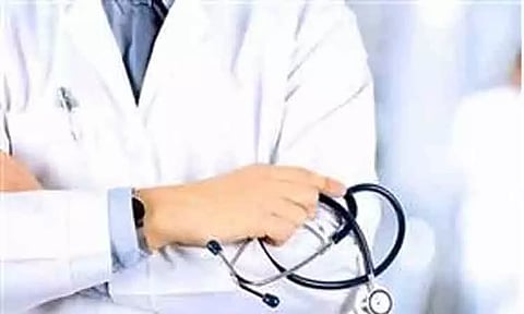 முதலாம் ஆண்டு மாணவர்களுக்கு வகுப்புகள் தொடக்கம்