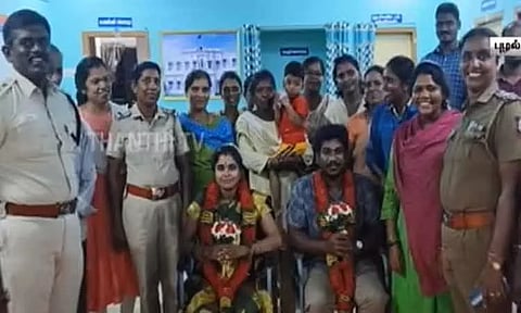 சென்னை புழல் காவல் நிலையத்தில் கர்ப்பிணி காவலருக்கு வளைகாப்பு விழா