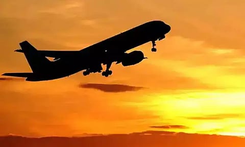 சென்னை விமான நிலையத்தில் மதுரை விமானத்தில் கோளாறு; 4 மணி நேரம் தாமதம்