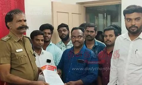 சீமான் குறித்து அவதூறு பரப்பி வருபவர்கள் மீது நடவடிக்கை எடுக்க வேண்டும்