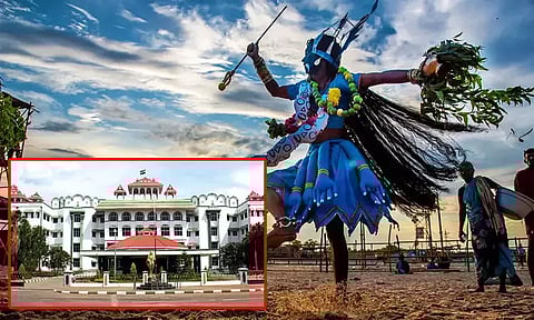 குலசேகரப்பட்டினம் தசரா விழாவில் ஆபாச நடனம்: வழிமுறைகளை பின்பற்றவில்லை என்றால் அவமதிப்பு வழக்கு தொடரலாம் - மதுரை ஐகோர்ட்டு