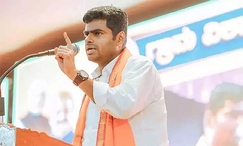 இந்து சமய அறநிலையத்துறை அமைச்சர் பொறுப்பிலிருந்து சேகர்பாபு பதவி விலக வேண்டும் - அண்ணாமலை