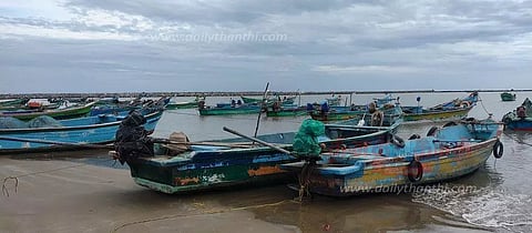 மீனவர்கள் கடலுக்கு செல்லவில்லை
