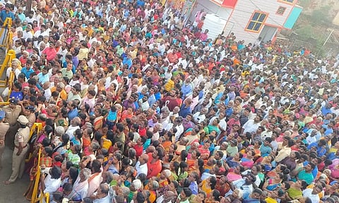 கங்காதீஸ்வரர், கல்யாண வரதராஜ பெருமாள் கோவில்களில் கும்பாபிஷேகம்