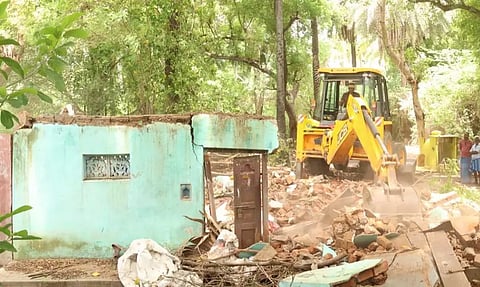 திருவானைக்காவல் கோவிலுக்கு சொந்தமான ரூ.7 லட்சம் நிலம் மீட்பு