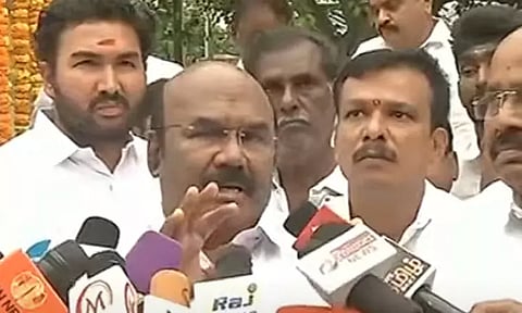 மதத்தை புண்படுத்தும் வகையில் பேசக்கூடாது: அதிமுக முன்னாள் அமைச்சர் ஜெயக்குமார்