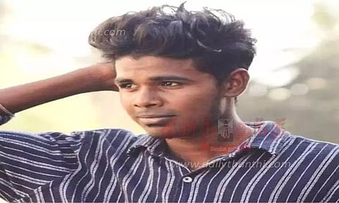 நீரில் மூழ்கி கல்லூரி மாணவர் பலி