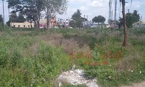 3 ஆண்டுகள் ஆகியும் போலீஸ் குடியிருப்பு கட்டப்படாத அவலம்