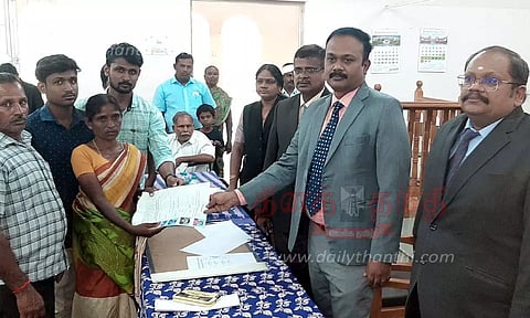 மக்கள் நீதிமன்றத்தில் 1,481 வழக்குகளுக்கு தீர்வு