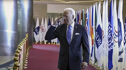 டெல்லி விதிமீறலில் ஈடுபட்ட பைடனின் பாதுகாப்பு வாகன ஓட்டுநரால் பரபரப்பு