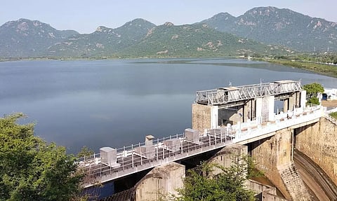 கல்வராயன்மலையில் தொடர்மழை எதிரொலி:கோமுகி அணை நீர்மட்டம் 32 அடியாக உயர்வு