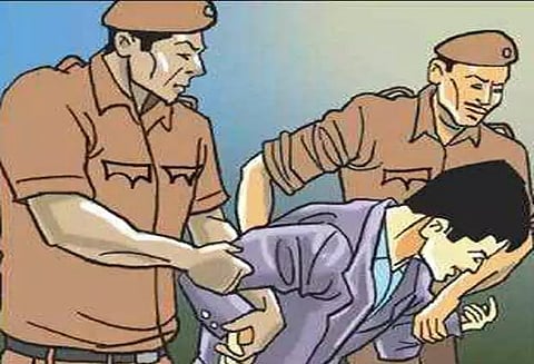 கோவில்பட்டயில்பெண்ணிடம் 3 பவுன் சங்கிலியை பறித்த வாலிபர் சிக்கினார்