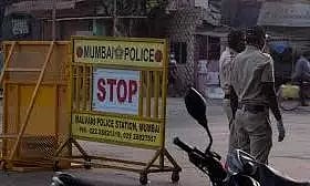 பண்டிகை காலத்தை முன்னிட்டு சட்டம்-ஒழுங்கை பாதுகாக்க போலீசார் நடவடிக்கை; ஆயுதங்கள் வைத்திருக்க தடை