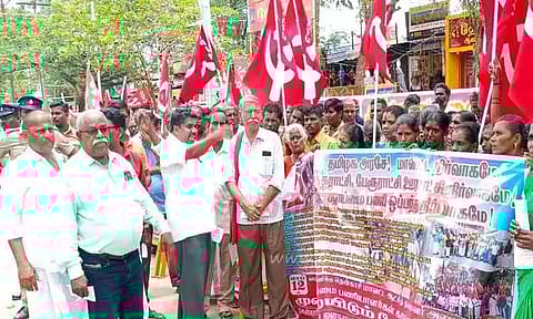 தூய்மை பணியாளர்கள் போராட்டம்