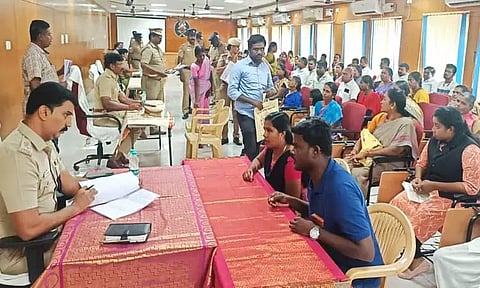 தூத்துக்குடி போலீஸ் சூப்பிரண்டு அலுவலகத்தில் பொதுமக்கள் குறைதீர்க்கும் நாள் கூட்டம்