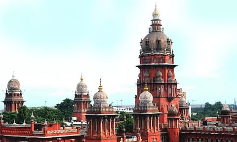 தரம் குறைந்த நிலக்கரியை இறக்குமதி செய்து மோசடி: வெளிநாட்டு வாழ் இந்தியருக்கு வழங்கப்பட்ட ஜாமீன் ரத்து - ஐகோர்ட்டு உத்தரவு