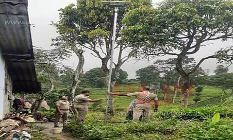 யானைகள் ஊருக்குள் வருவதை முன்கூட்டியே எச்சரிக்கும் கருவிகள் பொருத்தம்