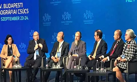 5-வது மக்கள்தொகை உச்சி மாநாடு: ஹங்கேரி-பல்கேரியா இடையே இயற்கை எரிவாயு ஒப்பந்தம்