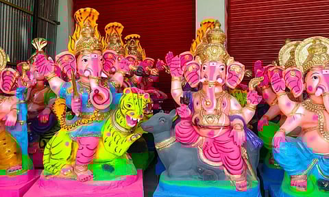 உப்பள்ளி ஈத்கா மைதானத்தில் விநாயகர் சிலை வைக்க அனுமதி