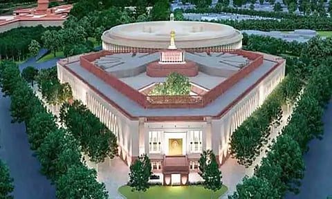 ஆங்கிலம் உள்பட 23 மொழிகளில் எந்த மொழியில் பேசினாலும் மொழிபெயர்ப்பு வசதி; புதிய நாடாளுமன்றத்தில் அறிமுகம்