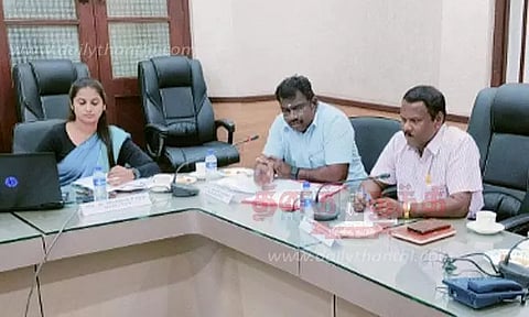 திருச்சி ரெயில்வே கோட்டம் சரக்கு ஏற்றுமதியில் ரூ.810 கோடி வருவாய் ஈட்டி சாதனை