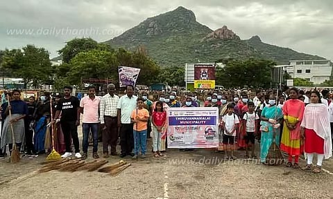 தூய்மை சேவைக்கான விழிப்புணர்வு ஊாவலம்