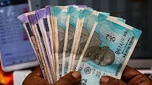 பெட்ரோல் விற்பனை நிலையம் அமைக்க கடன் வழங்கல்