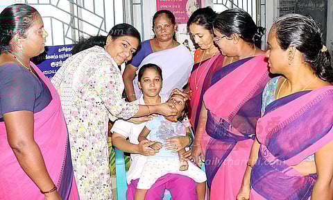 பார்வை குறைபாட்டை போக்க 1¾ லட்சம் குழந்தைகளுக்கு வைட்டமின் ஏ சொட்டு மருந்து