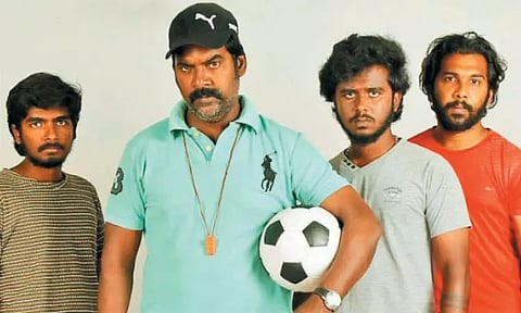 எண்.6 வாத்தியார் கால்பந்தாட்ட குழு : சினிமா விமர்சனம்