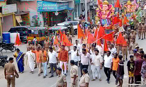 விநாயகர் சிலைகள் ஊர்வலம்