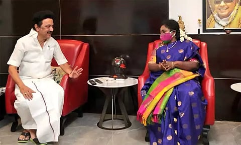 நீட் தேர்வு குறித்து சரியான புரிதல் இல்லை.. முதல்-அமைச்சர் மு.க.ஸ்டாலினுக்கு கவர்னர் தமிழிசை பதில்