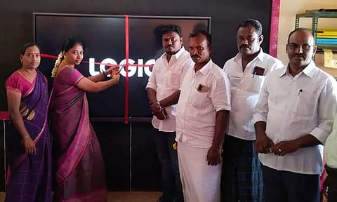 பெரியசாமிபுரம் யூனியன் தொடக்கப்பள்ளியில்தொடுதிரை கணினி டிஜிட்டல் போர்டு திறப்பு விழா