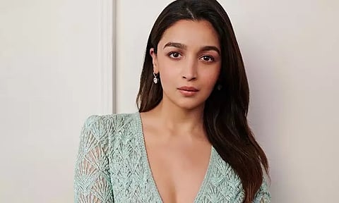 ரூ.4 லட்சம் வாடகை வீட்டில் பிரபல நடிகை