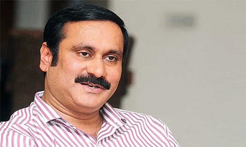 ஆன்மிகத்தில் கோபுர உச்சிகளையும், விளையாட்டு வளர்ச்சியில் உலக சாதனைகளையும் படைத்தவர் பத்மஸ்ரீ பா.சிவந்தி ஆதித்தனார்: அன்புமணி புகழாரம்