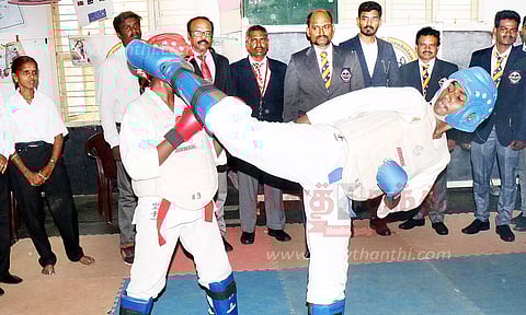 மாநில கராத்தே போட்டி