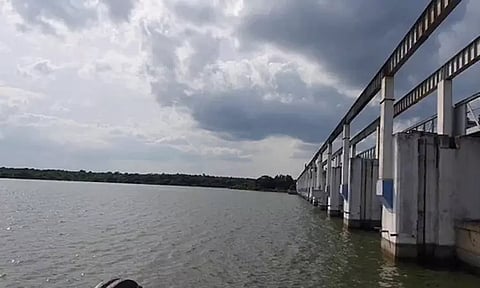 கொசஸ்தலை ஆற்றங்கரையோர மக்களுக்கு வெள்ள அபாய எச்சரிக்கை..!