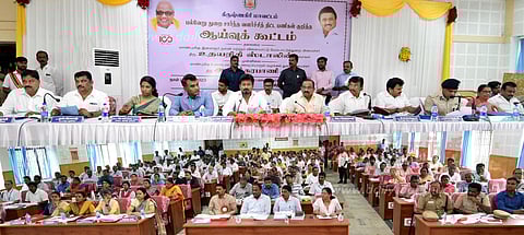 திட்டங்கள் மக்களை சென்றடைய ஒத்துழைப்பு தர வேண்டும்