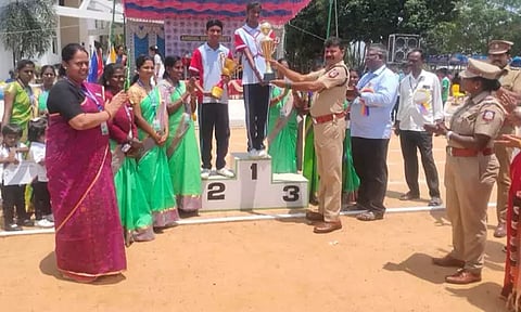 மகரிஷி வித்யா மந்திர் பள்ளியில் விளையாட்டு விழா