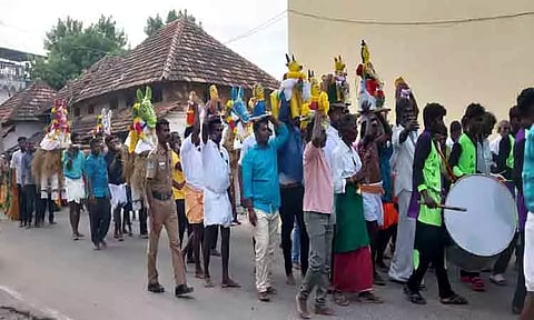 அய்யனார் கோவில் புரவி எடுப்பு விழா