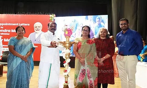 ரூ.3 லட்சம் கோடியில் உள்கட்டமைப்பு மேம்பாடு