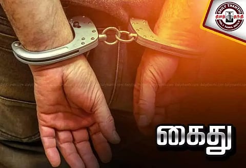 புகையிலை பொருட்கள் விற்ற 4 பேர் கைது