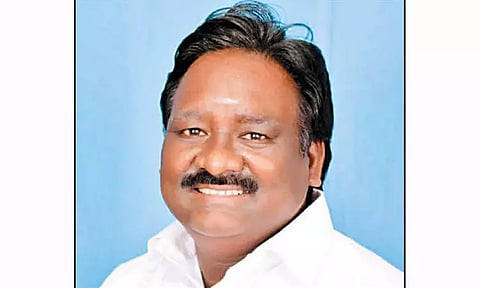 காஞ்சீபுரம் மாவட்ட காங்கிரஸ் தலைவர் விபத்தில் பலி