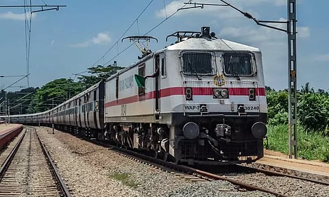 அக்டோபர் 1-ந்தேதி முதல் அனந்தபுரி எக்ஸ்பிரஸ் அதிவிரைவு ரெயிலாக மாற்றம்