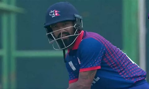 6 பந்துகளில் 6 சிக்சர்கள், 9 பந்துகளில் அரைசதம் - யுவராஜ் சிங் சாதனையை முறியடித்த நேபாள வீரர்