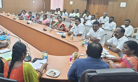 மாணவர்களுக்கு தரமான உணவு வழங்கப்படுகிறதா?